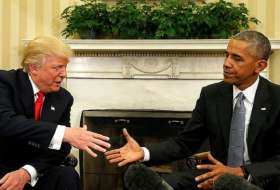 Obama und Trump geben sich die Hand